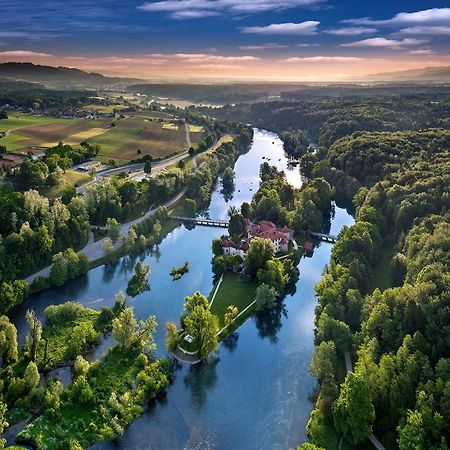 Hotel Grad Otocec - Relais Chateaux Bagian luar foto