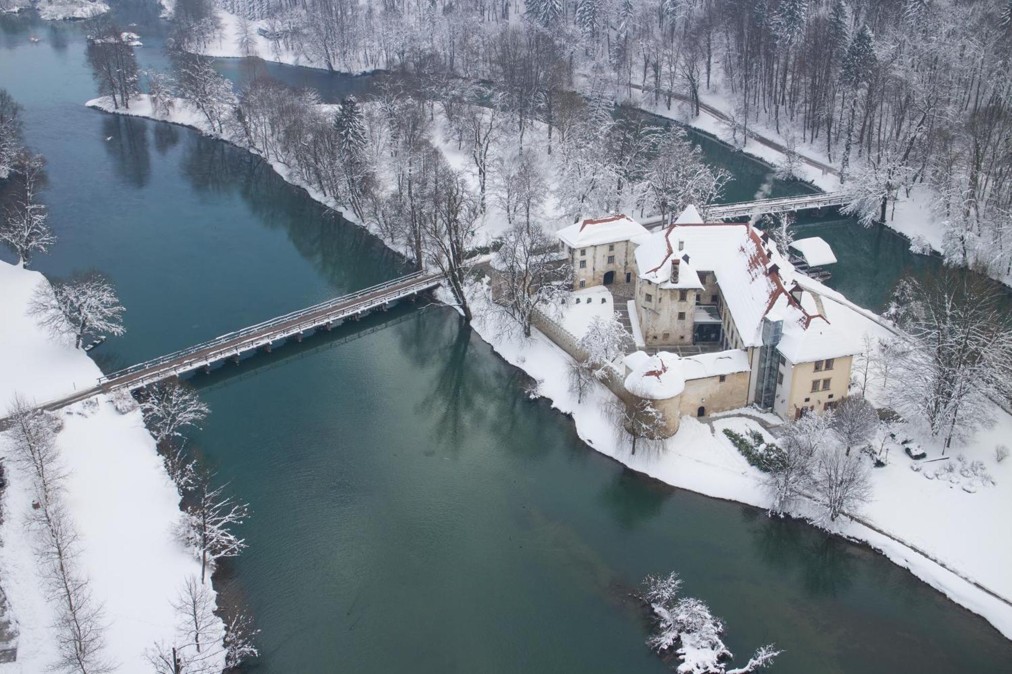Hotel Grad Otocec - Relais Chateaux Ruang foto