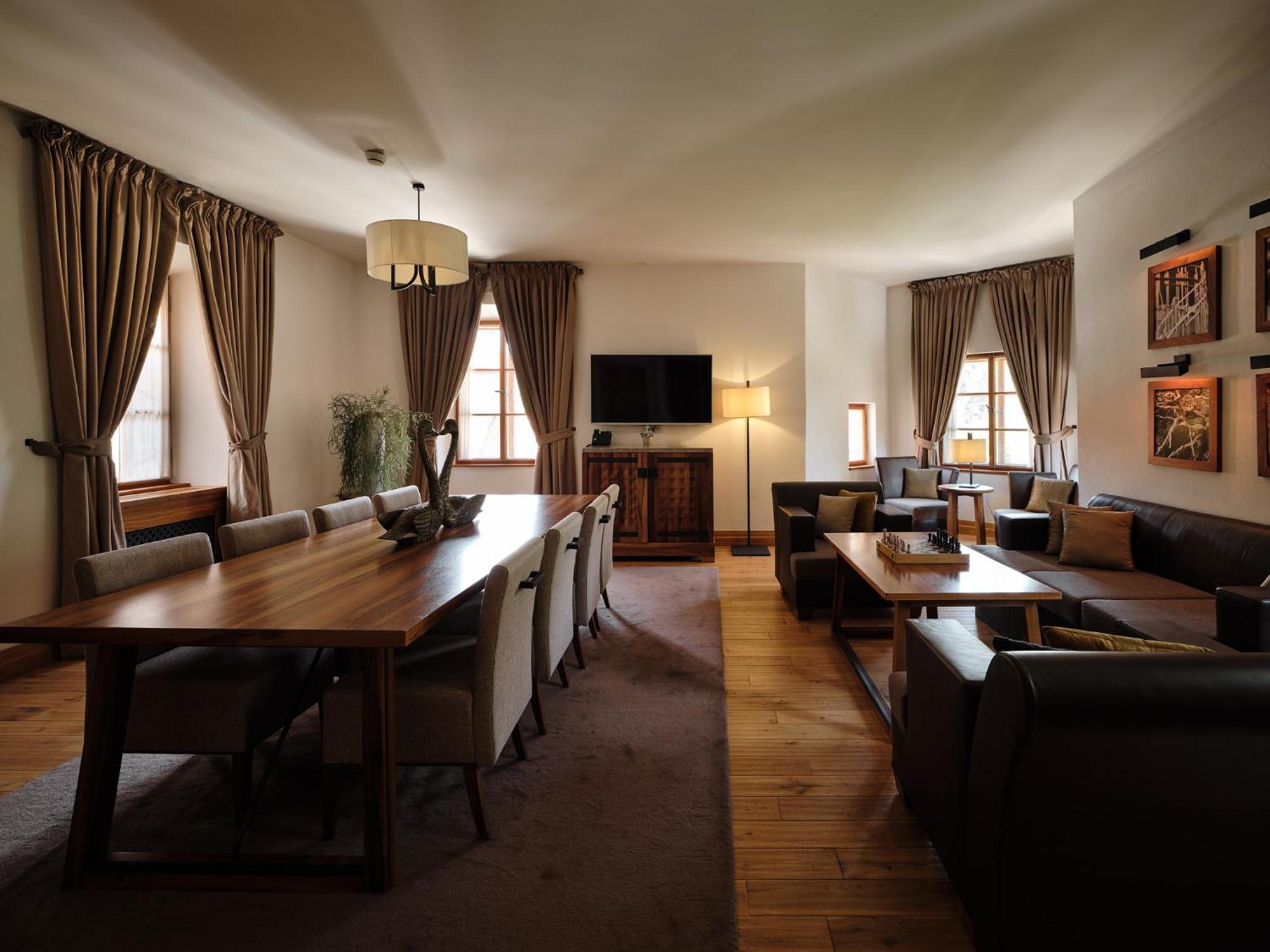 Hotel Grad Otocec - Relais Chateaux Ruang foto
