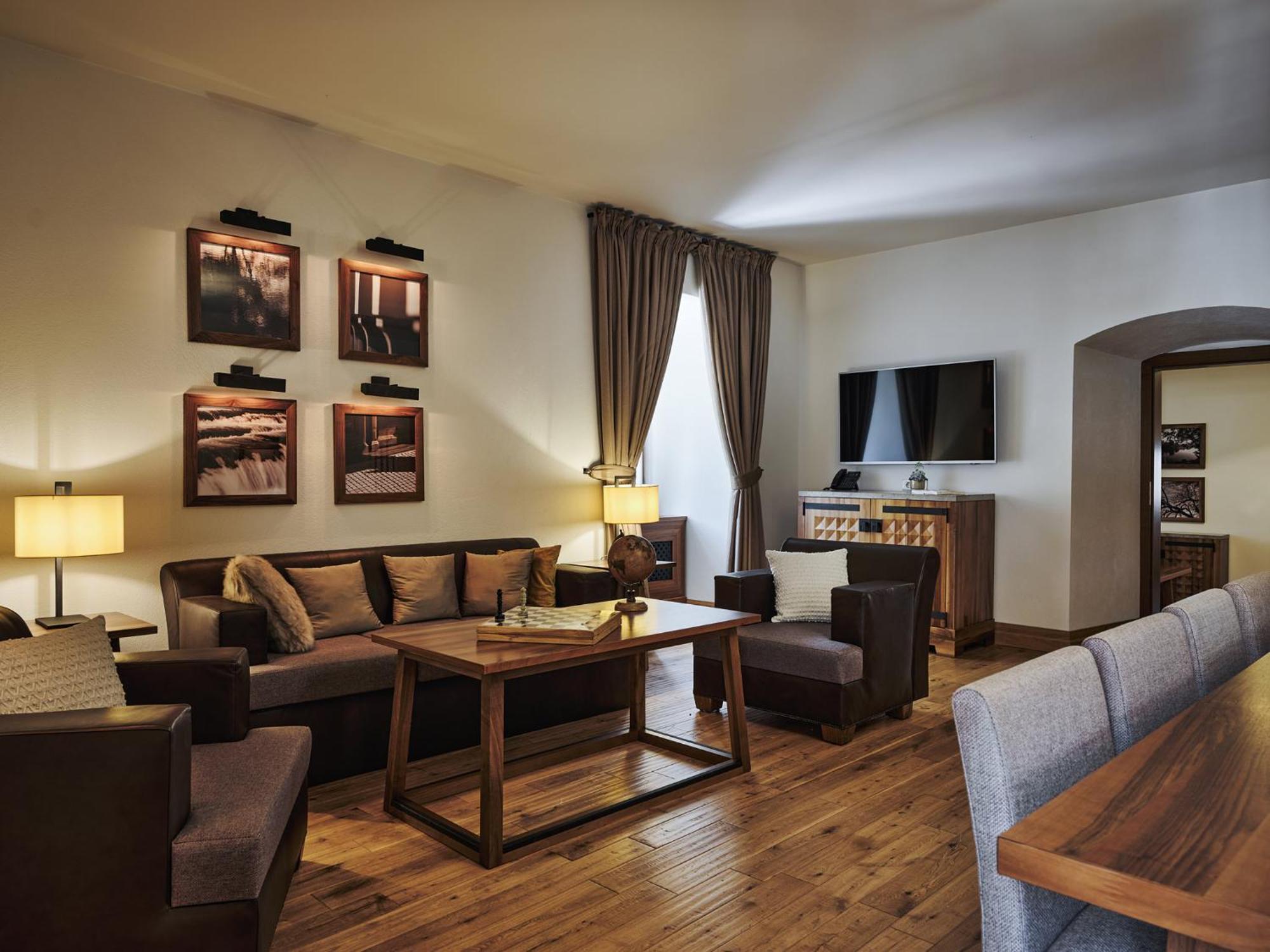 Hotel Grad Otocec - Relais Chateaux Ruang foto