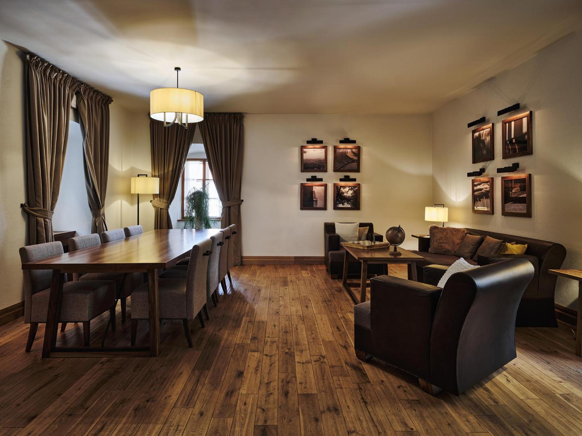 Hotel Grad Otocec - Relais Chateaux Ruang foto