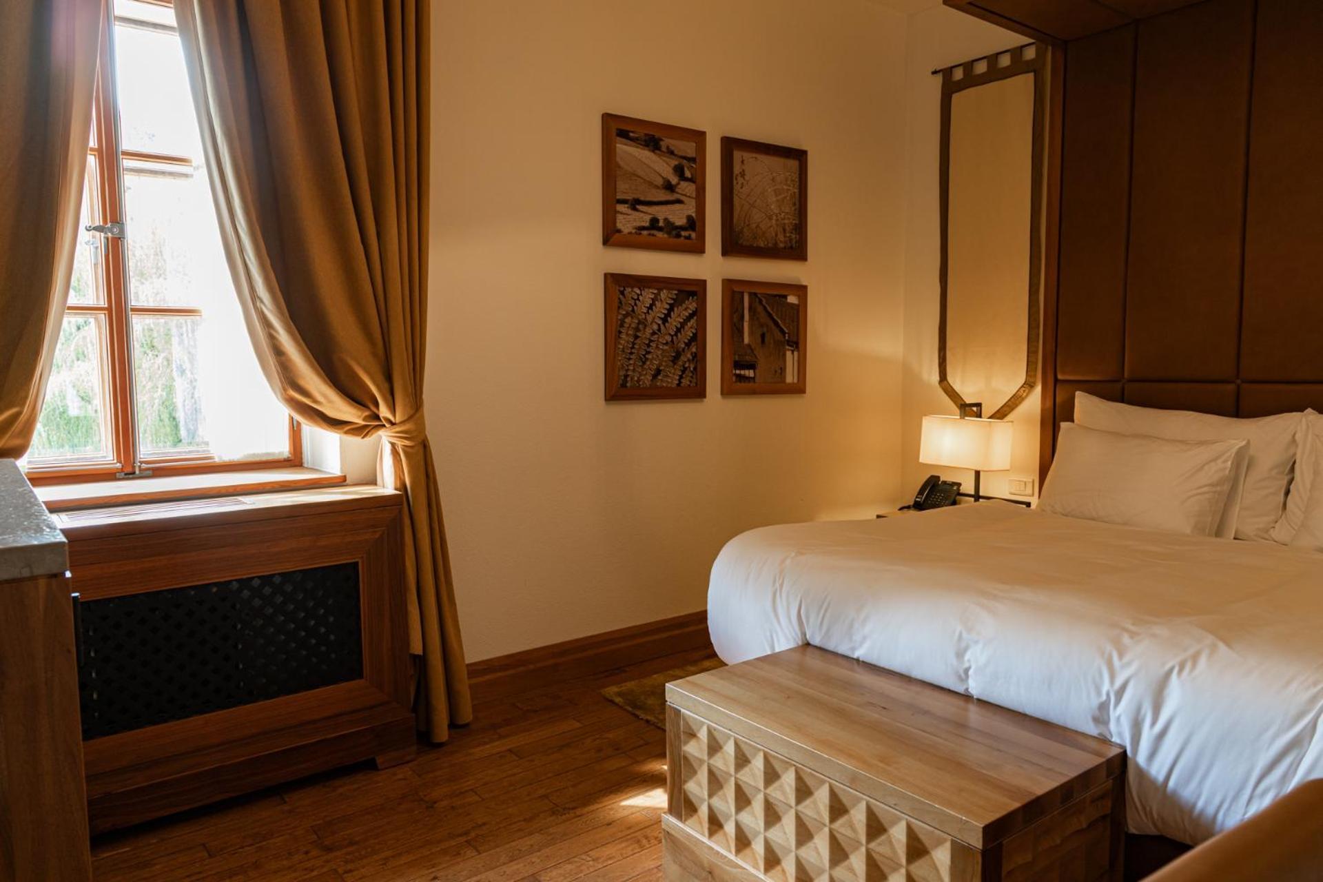 Hotel Grad Otocec - Relais Chateaux Ruang foto