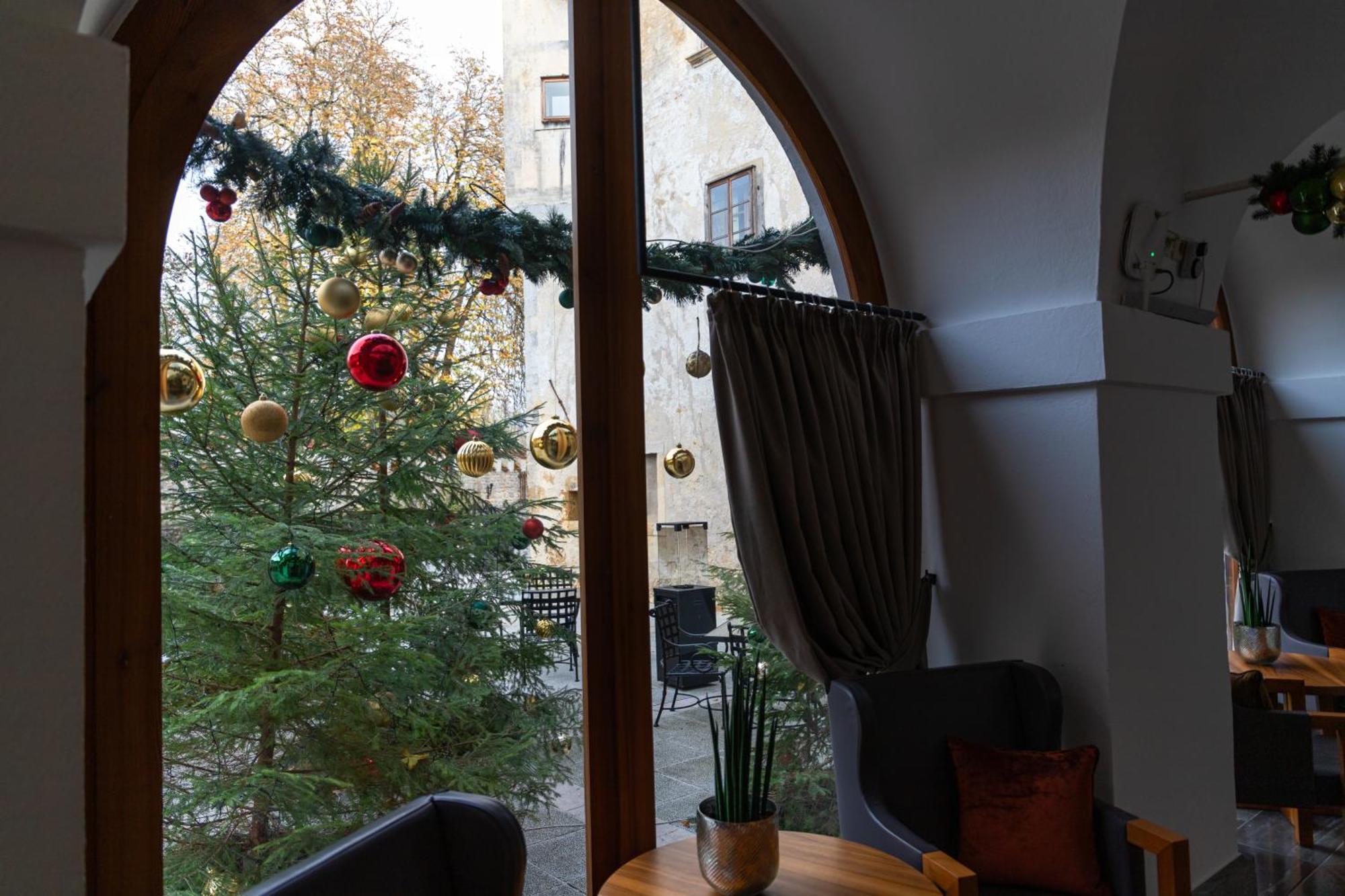 Hotel Grad Otocec - Relais Chateaux Ruang foto