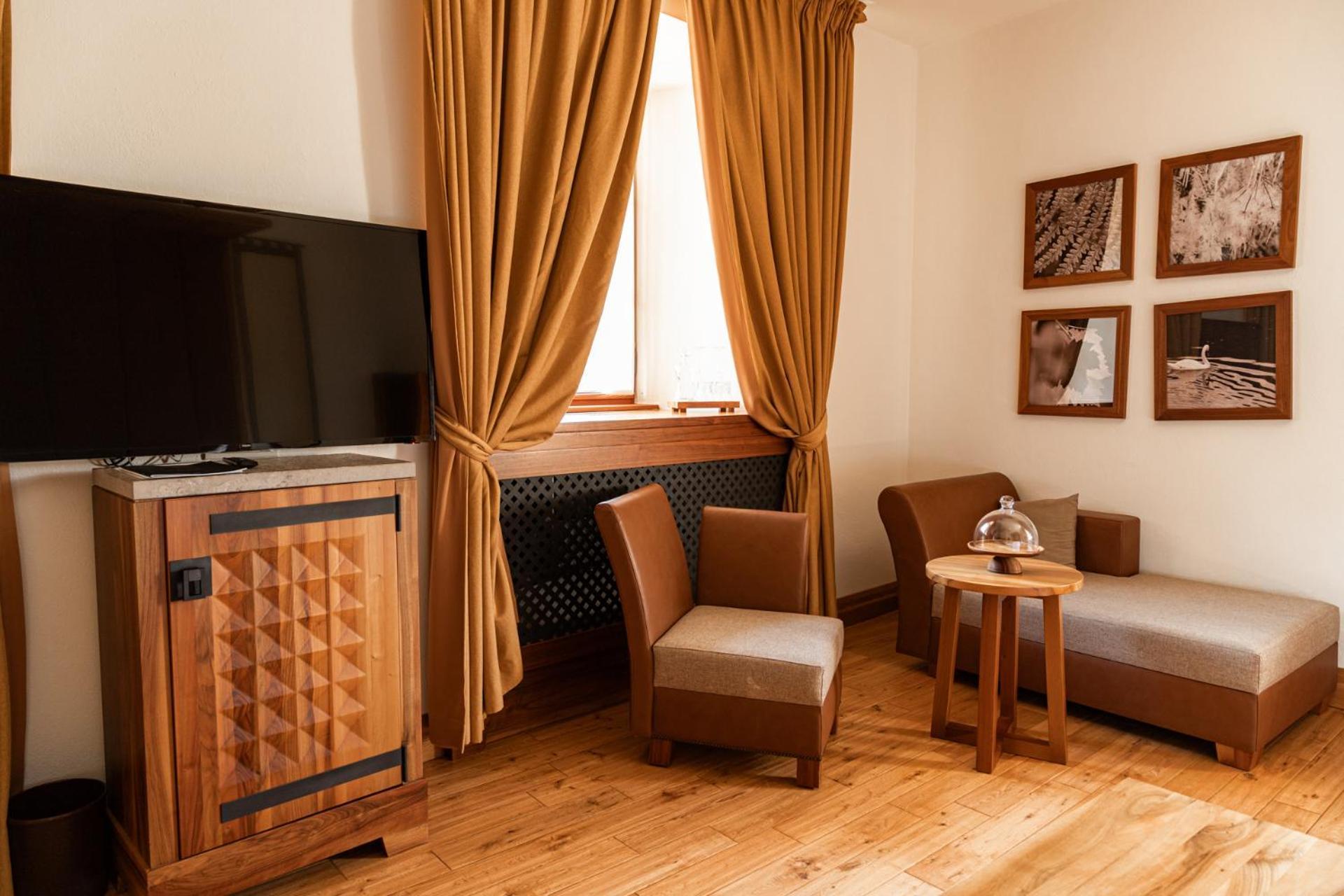Hotel Grad Otocec - Relais Chateaux Ruang foto